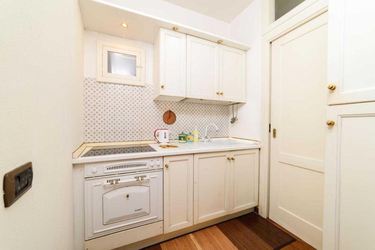 Apartamento Dimora Bibbo Salerno Exterior foto