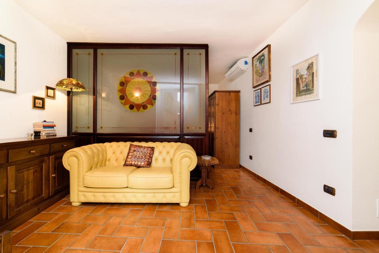 Apartamento Dimora Bibbo Salerno Exterior foto
